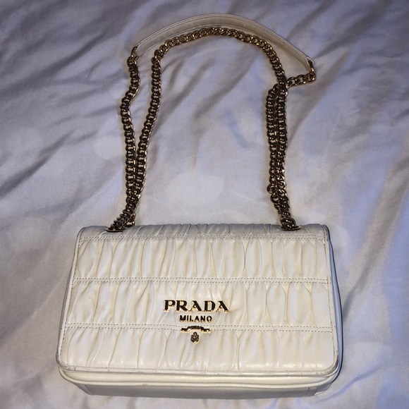 Prada Pattina crossbody bag - Picture 9 of 16